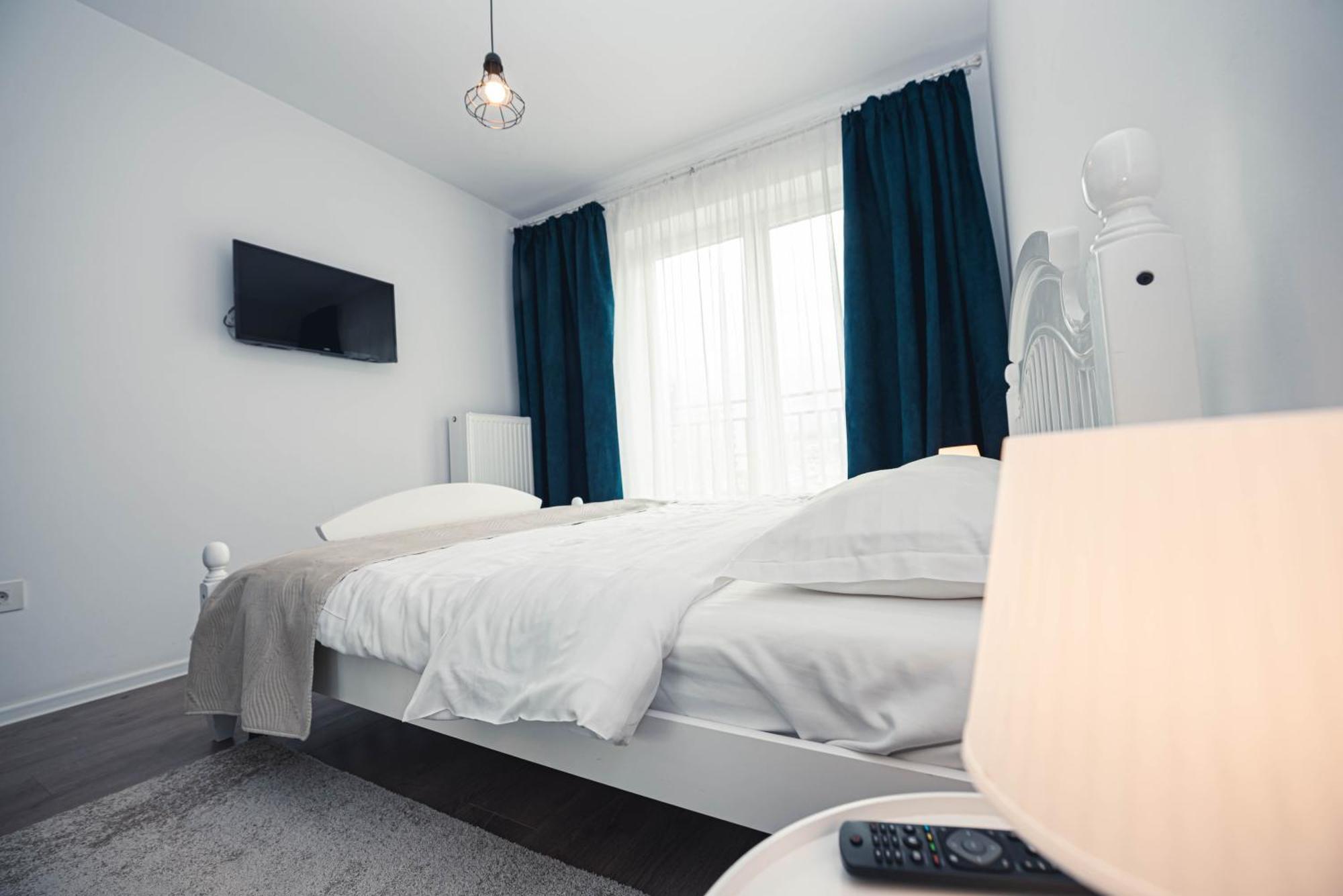 White Mood Apartment 2 Brașov Exterior foto